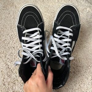 Vans SK8 High Top Sneaker, black & white size 8.5 women